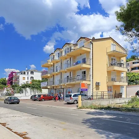 Dado Appartement Trogir