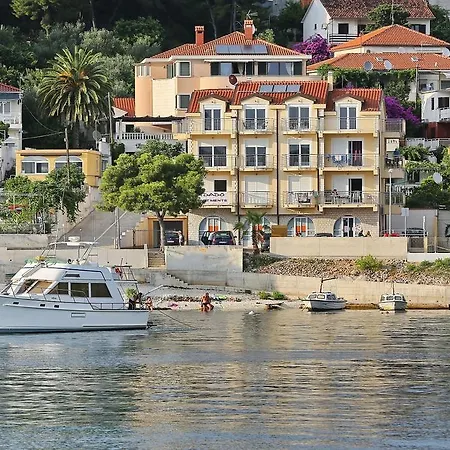 Dado Trogir
