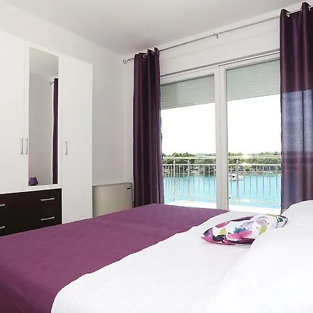 Dado * Trogir