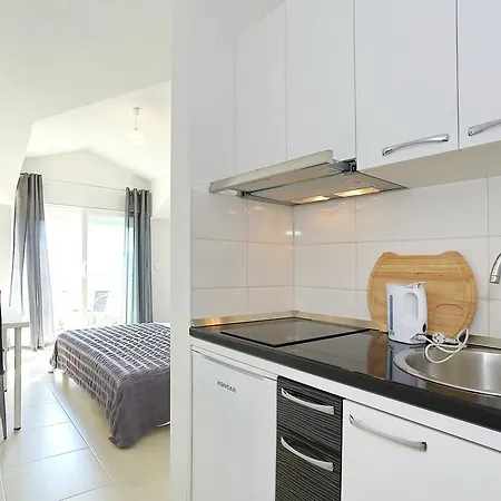 Apartment Dado