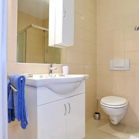 Apartment Dado