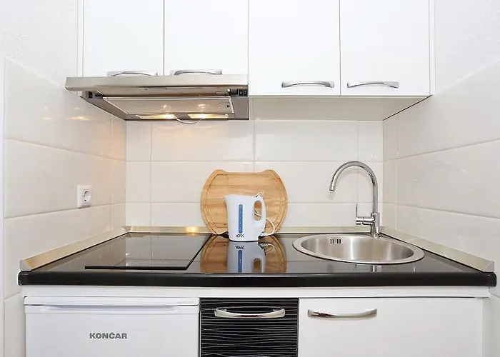 Dado 아파트 트로기르